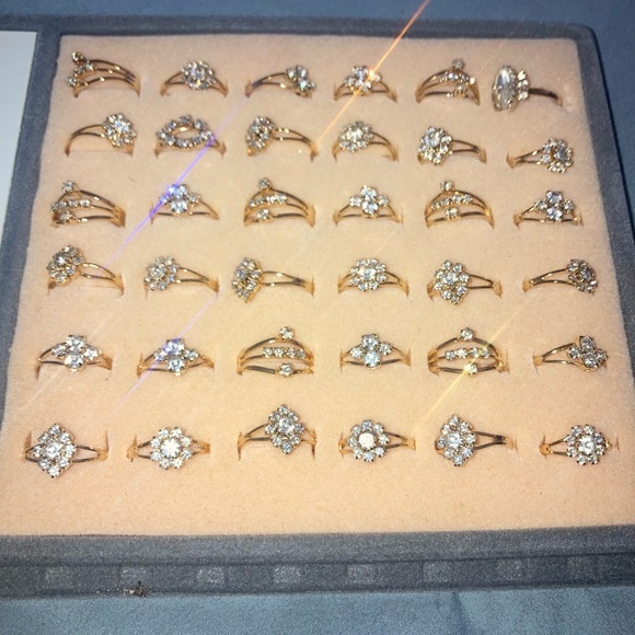 Vintage Adjustable Gold Tone and Silver Stone Fashion Rings pick one - Picture 5 of 5